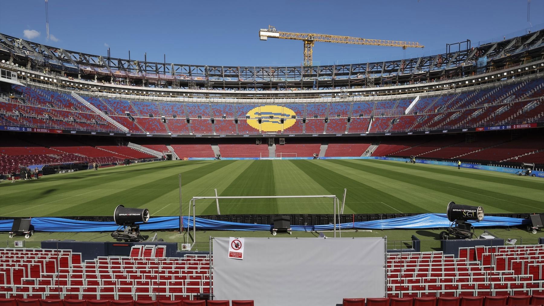 La factura eléctrica del Spotify Camp Nou: ¿Cuánto cuesta iluminar 90 minutos de fútbol?